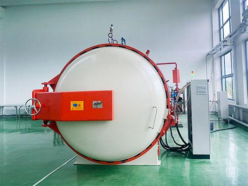 汽車(chē)配件熱壓罐